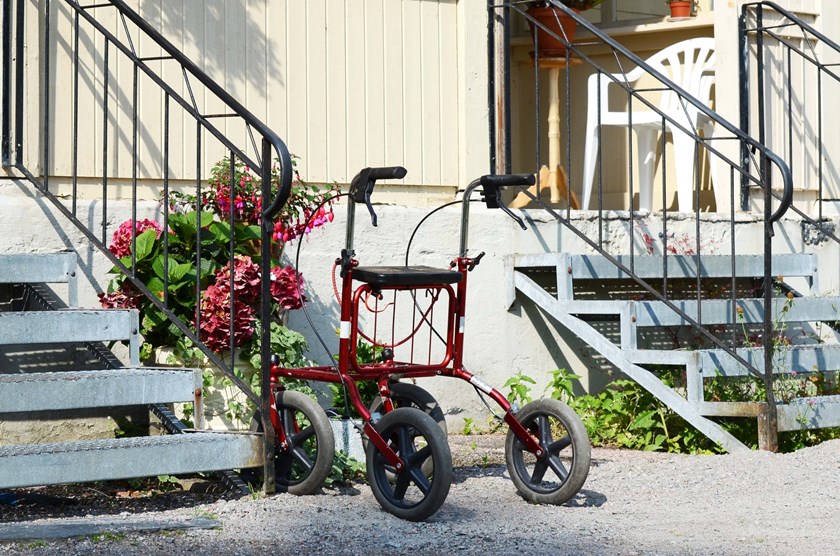 Kalix kommun kan bidra med att ta fram hjälpmedel till dig som har funktionsnedsättning.