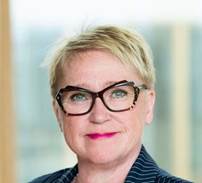 En bild som visar Mnniskoansikte, person, kldsel, leende

Automatiskt genererad beskrivning