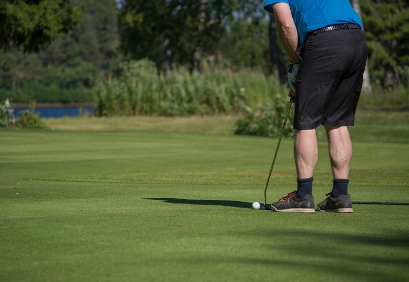 Golfspel på Linnébanan i Kalix. Foto: Lennart Åström