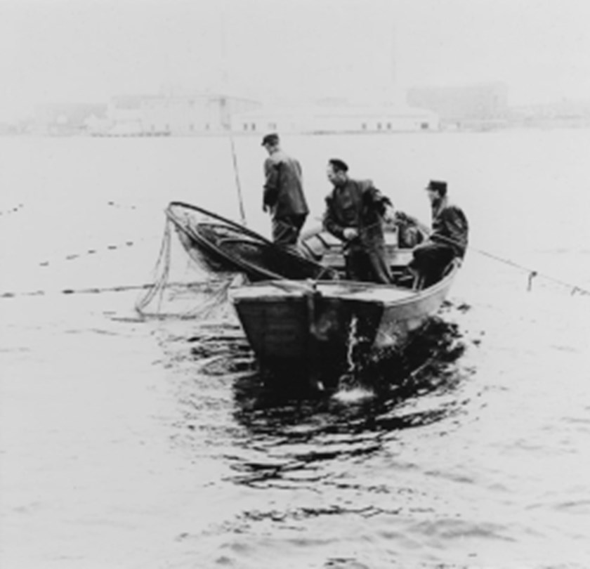 Salmon fishing outside Revet's båthamn.