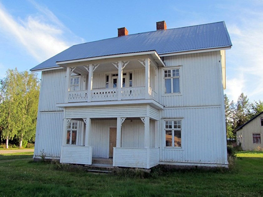 Första huset i Vitvattnet, byggt 1898. Foto: Viktor Nilsson.